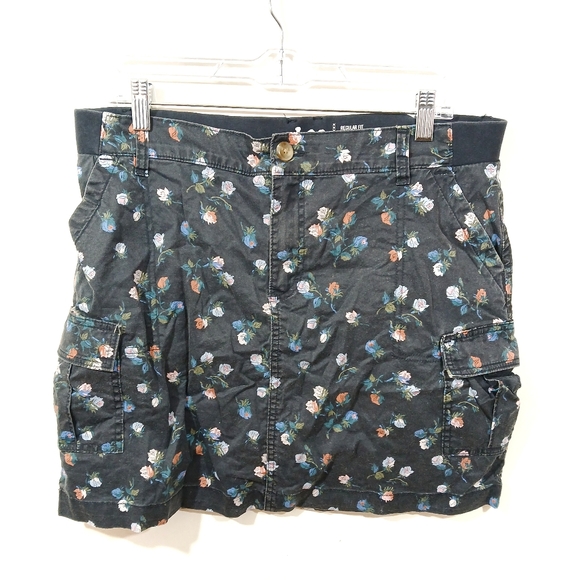 Lee Blue Floral Skort - Picture 1 of 7
